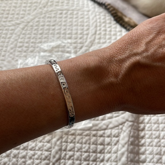 Authentic Coach signature bracelet - Picture 2 of 6
